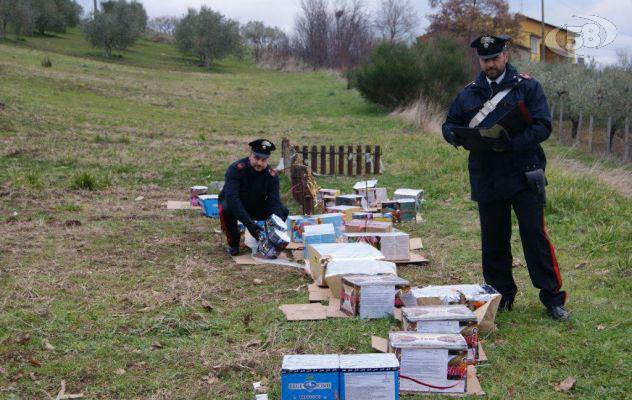 Botti illegali, sequestrati 400 kg di fuochi pirotecnici pericolosi