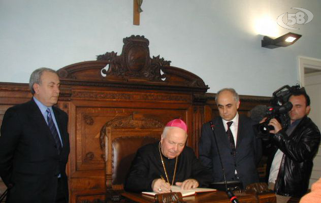 Mons. Sprovieri, il pastore degli ultimi: cordoglio del Sannio