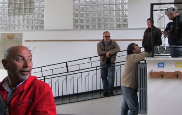 Avellino, elettori fotografano scheda: denunciati