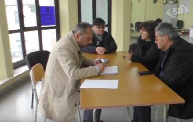 Ex Irisbus: gli operai incontrano Coco, consigliere di De Vincenti /INTERVISTA
