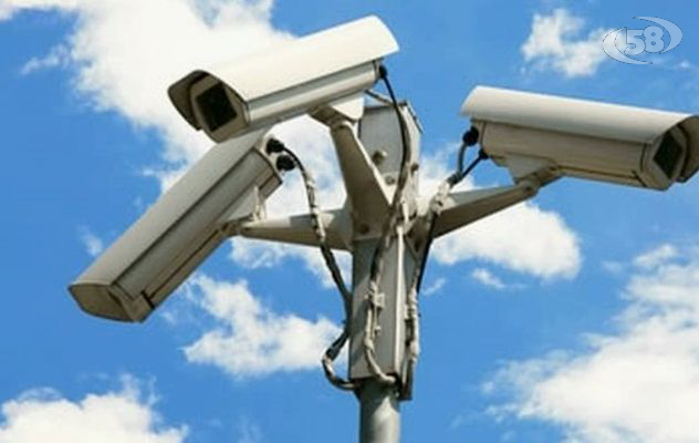 Emergenza furti, arrivano 30 telecamere nelle zone a rischio