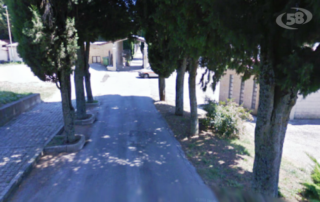 Covid 19, slitta in città l'apertura del cimitero. Nuova ordinanza