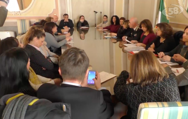 Violenza sulle donne: ''Sinergia per contrastare il fenomeno''