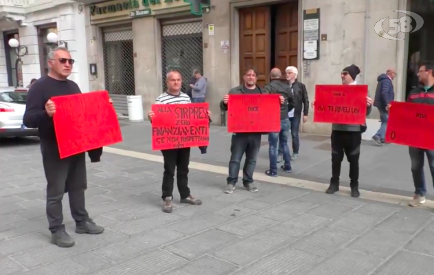 Sirpress, scatta la tregua. Ma la Cgil non cede /VIDEO