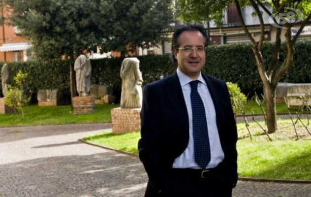 Benevento, il sindaco azzera la giunta