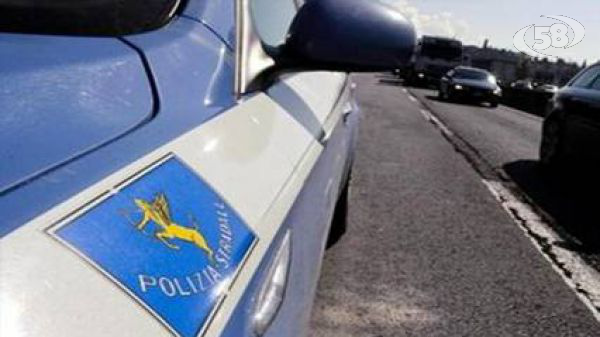 Porto abusivo di arma ed esplosioni pericolose, denunciato un 54enne avellinese