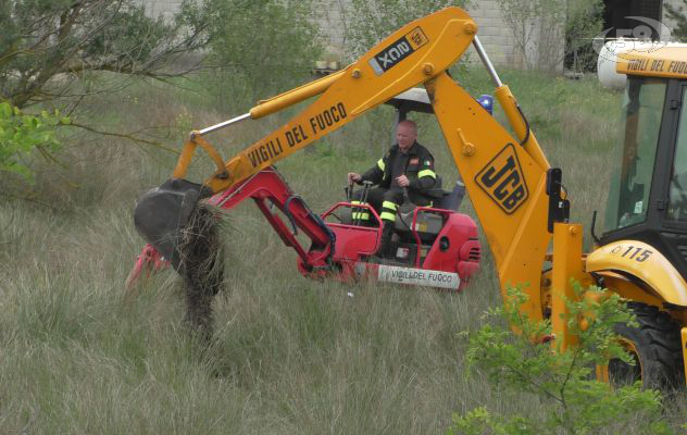 Ariano, sigilli all'ex Smae. Fiamme Gialle in azione /VIDEO
