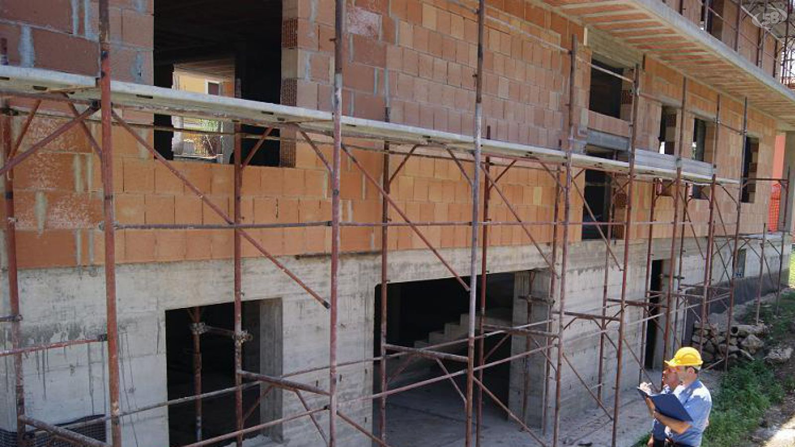 carabinieri sui cantieri