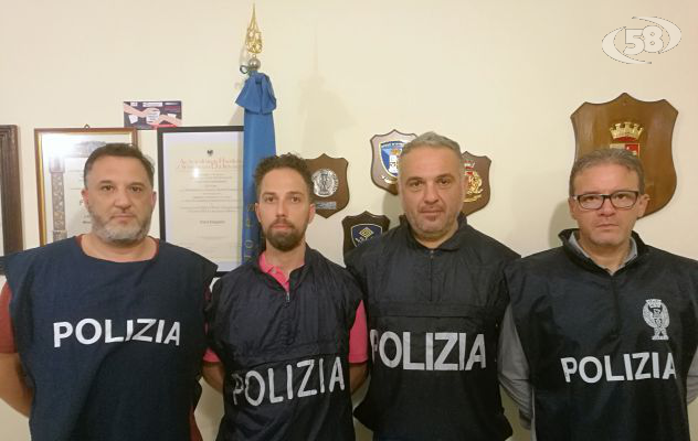 Di giorno parcheggiatore, di sera spacciatore: arrestato