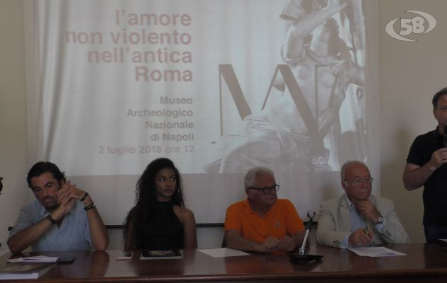 Al Mann esposizione sull'amore non violento nell'Antica Roma