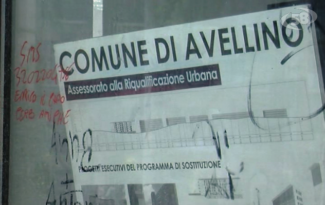 Piazza Kennedy, il polmone già marcio del capoluogo