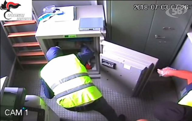 Rapina all'ufficio postale, arrestati i malviventi