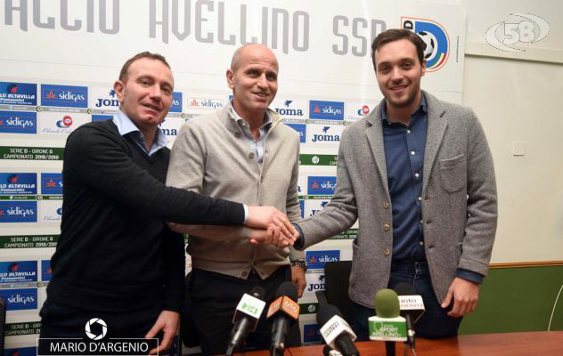 L'Avellino cambia, ecco Bucaro: ''Obiettivo tornare nel calcio che conta''