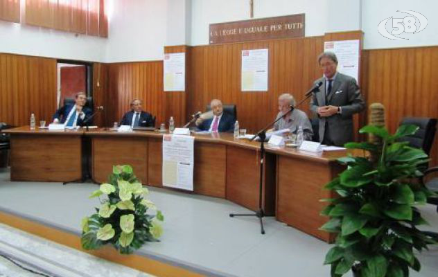 Tribunali, Ariano e Sant'Angelo addio: anche la ''sede unica'' verso la bocciatura