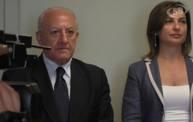 Sanità, De Luca annuncia l’assunzione di 7600 dipendenti 