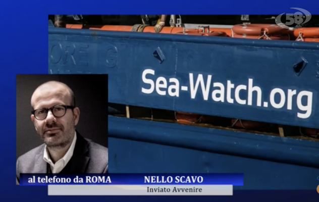 Finisce l'odissea dei 49 migranti: dissensi nel governo