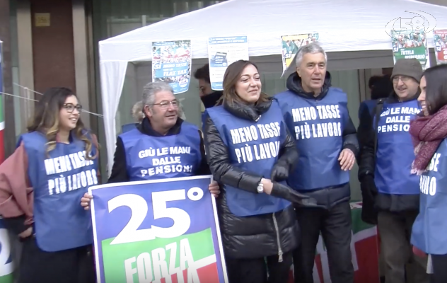 25 anni di Forza Italia: Lega addio, intesa con i moderati