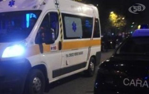 Investe due minorenni e scappa, preso