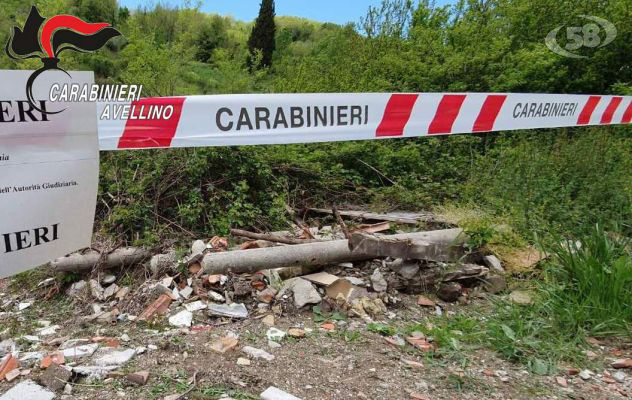 Zungoli, rifiuti illeciti e opere senza permesso: denunciato