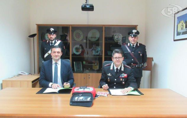 Defibrillatori sulle auto dei carabinieri a disposizione della popolazione