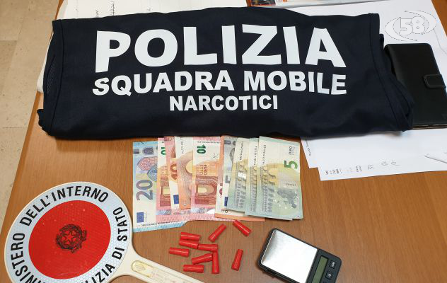 Consegna eroina dalla finestra, arrestato 38enne