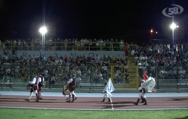 Sacre Spine, Arena Mennea gremita per il Palio /VIDEO