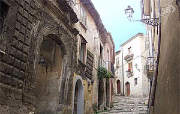 Mercogliano, il borgo medievale si prepara alla XIX edizione di "Castellarte"