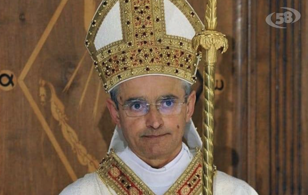 Il Vescovo Aiello all'attentatore: ''Troverai sempre aperto il portone dell'accoglienza''