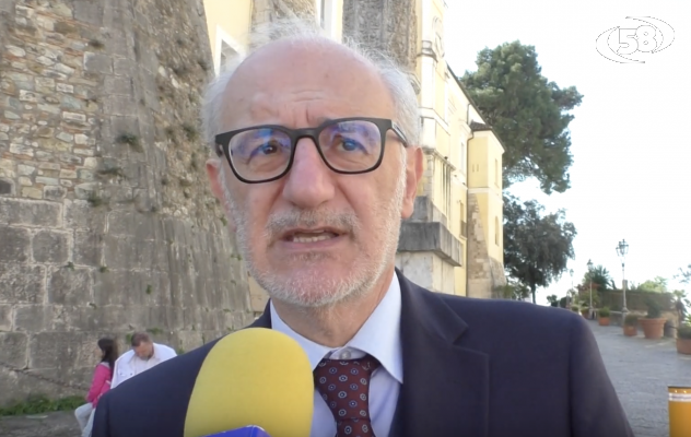 Malattie reumatiche, il dott. Stisi tra dati e consigli: "Ecco come riconoscere i sintomi"/L'INTERVISTA