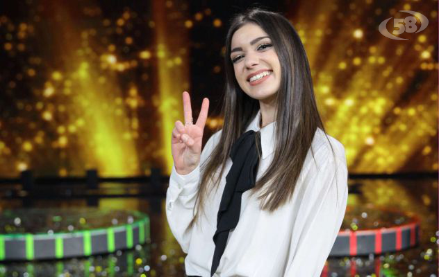  Trionfo irpino a Tu Si Que Vales: Erica Musto emoziona tutti e vince