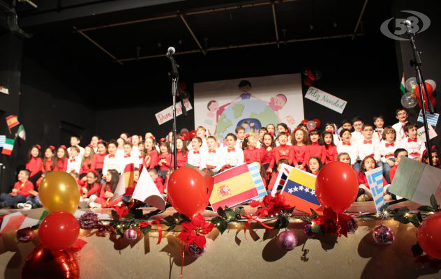 'Natale nel mondo', grande successo per la Primaria di Sturno