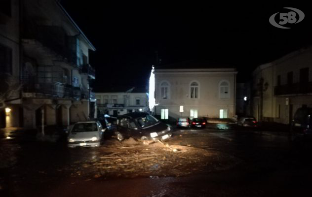 Maltempo, danni incalcolabili. Esondano fiumi e torrenti. Campi allagati