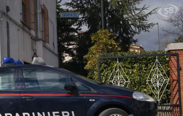 Sorpreso con attrezzi da scasso, denuncia e foglio di via