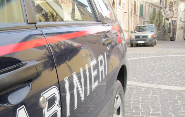 Zungoli, donna sfila bancomat ad anziano: beccata