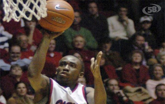 Scandone Basket, accordo raggiunto con Chris Warren