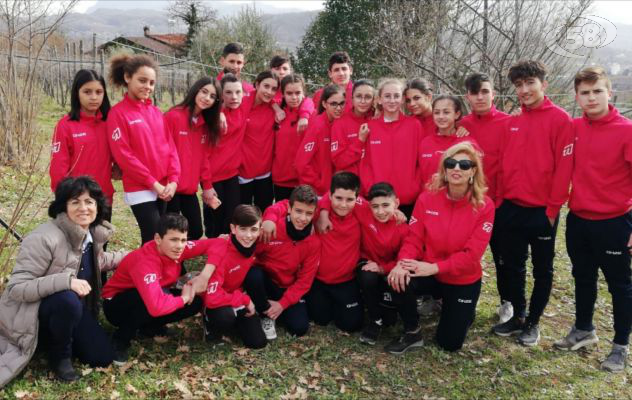 Corsa Campestre, gli alunni della "Mancini" trionfano ai campionati provinciali