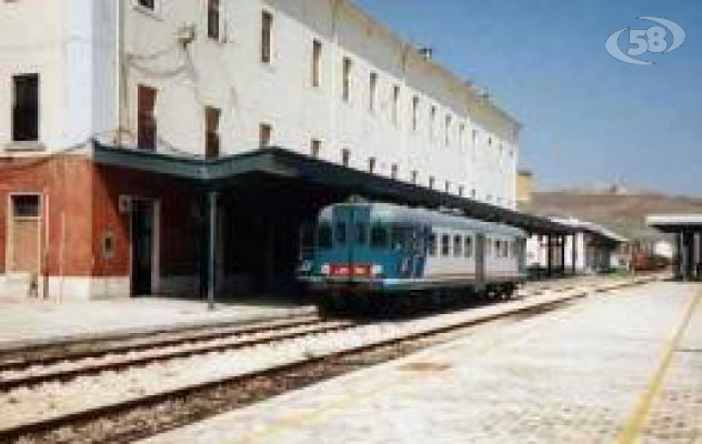 Mitrione (In Loco Motivi): "Vetrella offende chi lotta per il sistema ferroviario irpino"