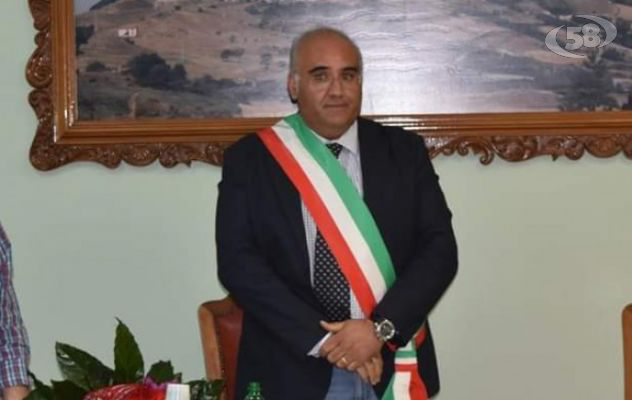 Trevico, il sindaco contagiato:  "Abbiamo due vite. La seconda inizia quando ci rendiamo conto di averne solo una"