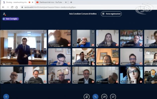 Avellino, in streaming lo scontro tra Festa e l'opposizione