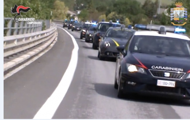 Piazza Pulita, operazione anti droga alle prime luci dell'alba: 39 misure cautelari