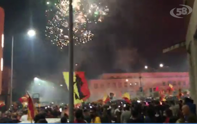 Benevento in serie A, è un tripudio di colori giallo rossi: grande festa in città