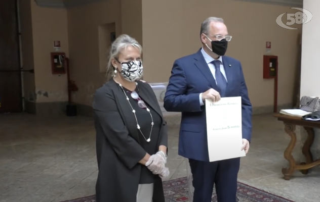 Nuovi Cavalieri e onorificenze, cerimonia in Prefettura / VIDEO