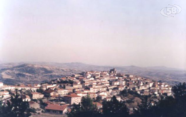 Greci, ripulita l'area infestata dai rifiuti