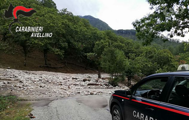 Nubifragio sull'Alta Irpinia, bloccata la provinciale 143