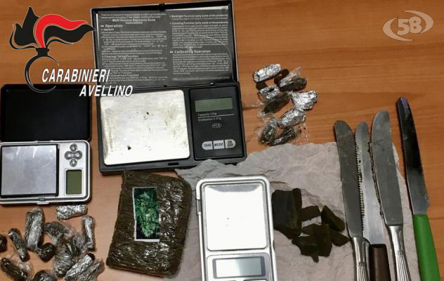 Hashish nell'armadio: 19enne finisce ai domiciliari 