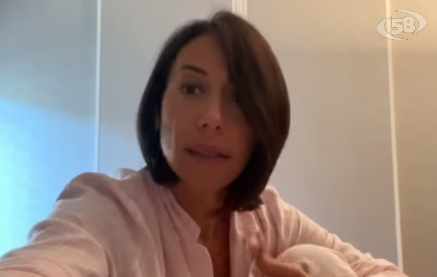 De Girolamo annuncia: "Positiva al Covid. Il virus non ha risparmiato neanche me. Fate attenzione"