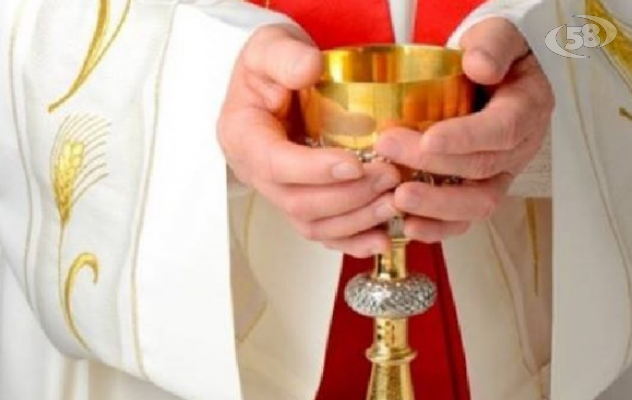 Buone notizie per don Raffaele: tampone negativo. Lunedì riaprirà la Chiesa ai fedeli