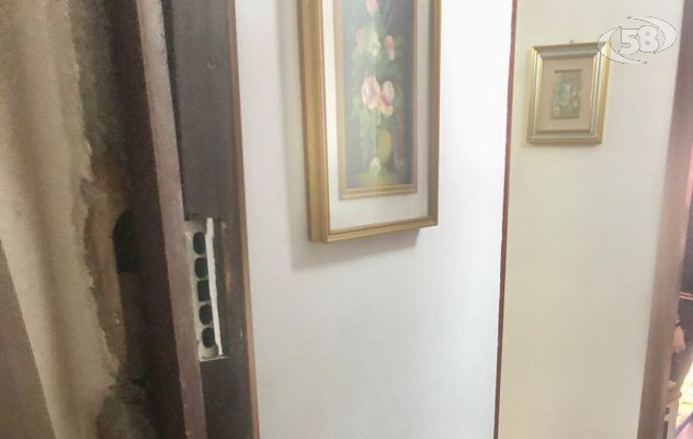 Tornano dal funerale e scoprono che la casa è stata occupata. Bosco: Subito un Comitato per l'ordine e la sicurezza