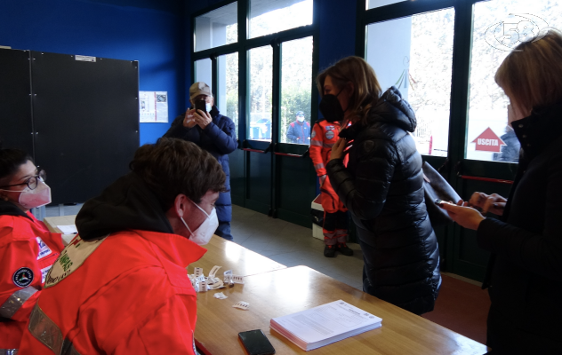 Ariano, 750 in fila per il nuovo screening che studia il virus