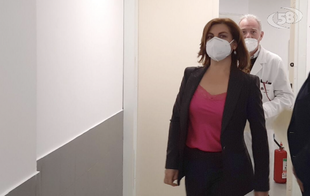 Centri vaccinali, over 80, AstraZeneca: l'Asl è pronta /INTERVISTA
